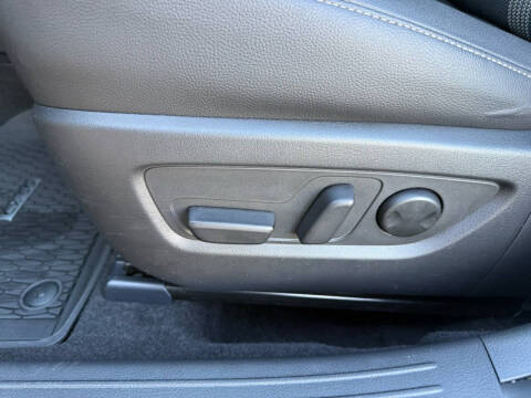 2024 Mazda CX-50 2.5 S Premium