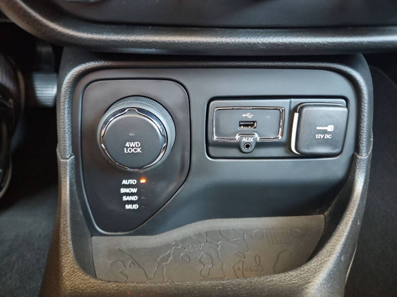 2017 Jeep Renegade Altitude