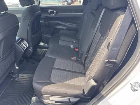 2026 Kia Sorento LX