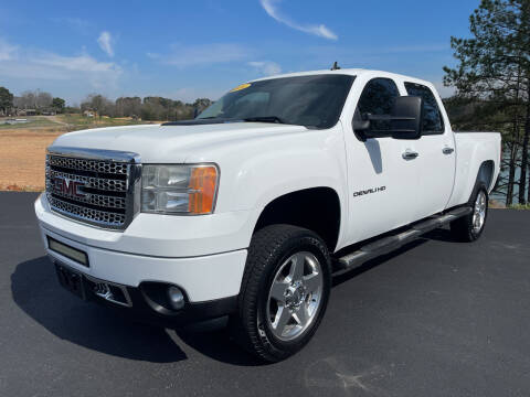 2014 GMC Sierra 2500HD for sale at BILL HANCOCK MOTORS LLC in Albertville AL