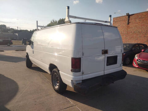 2011 Ford E-Series E-150