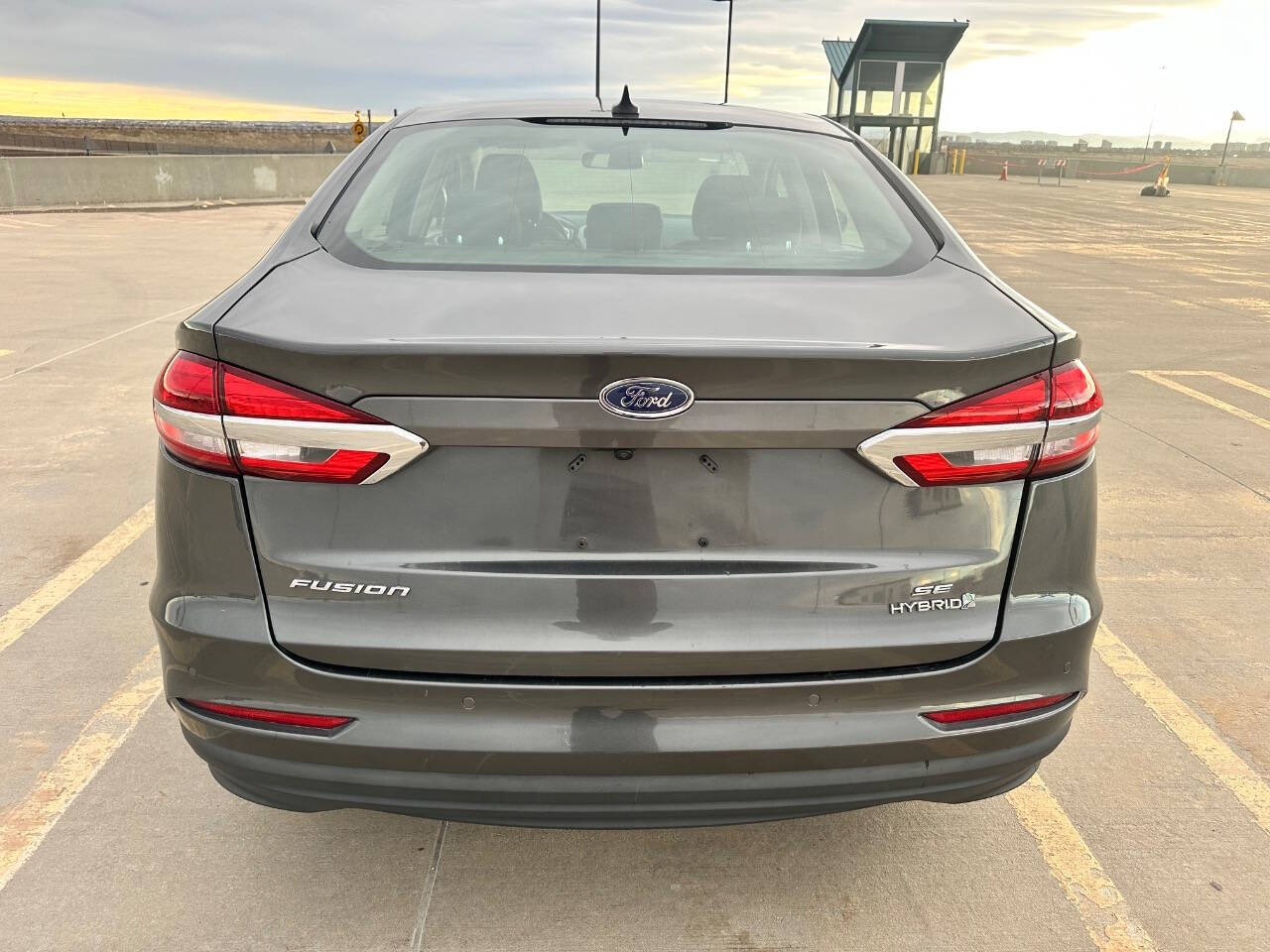 2019 Ford Fusion Hybrid SE photo 10