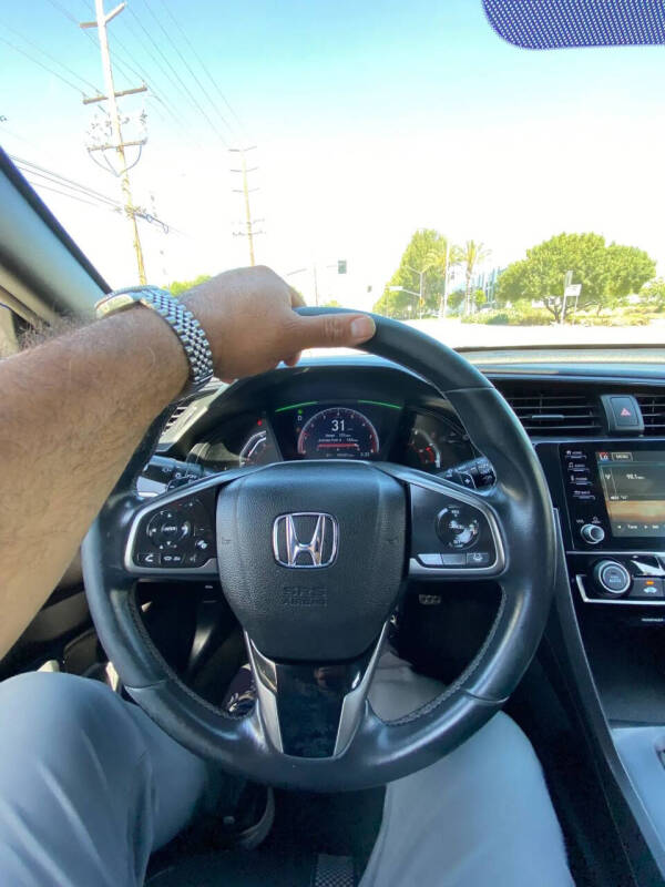 2020 Honda Civic Sport
