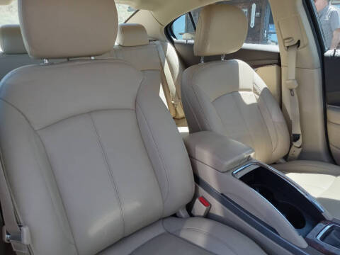 2012 Buick LaCrosse Premium 1