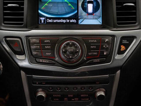 2018 Nissan Pathfinder SL
