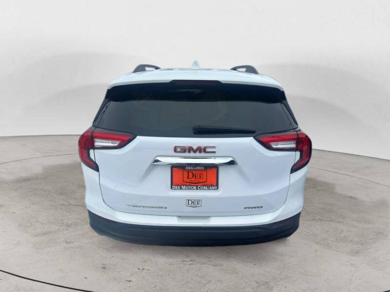 2022 GMC Terrain SLE