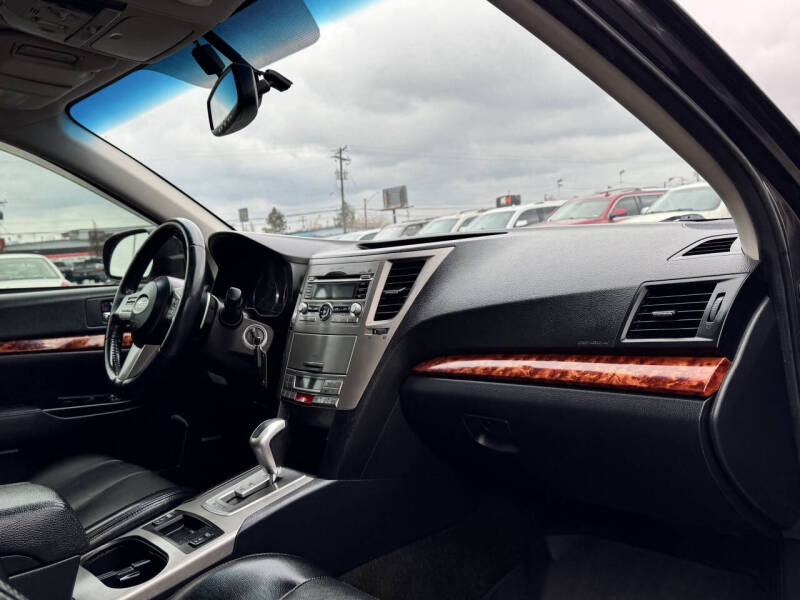 2011 Subaru Outback 2.5i Limited