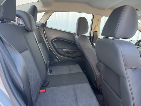 2013 Ford Fiesta SE