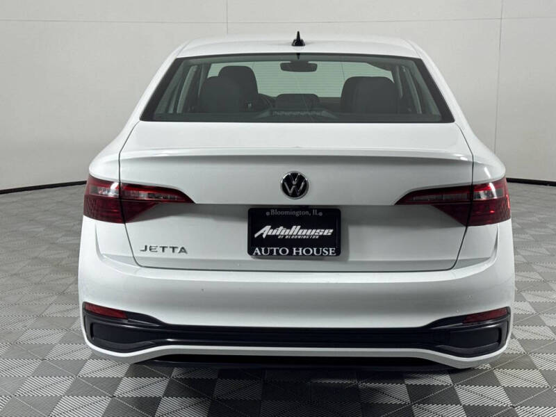 2024 Volkswagen Jetta S