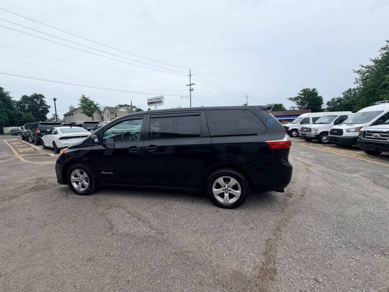 2020 Toyota Sienna L 7-Passenger