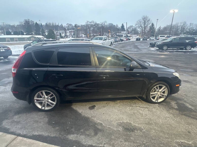 2011 Hyundai Elantra Touring SE