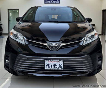 2018 Toyota Sienna XLE 8-Passenger