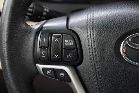 2017 Toyota Sienna XLE 7-Passenger