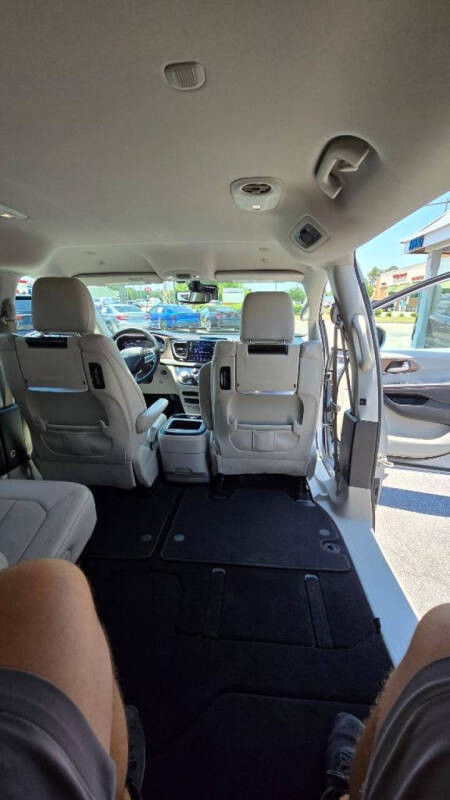 2018 Chrysler Pacifica Touring L Plus