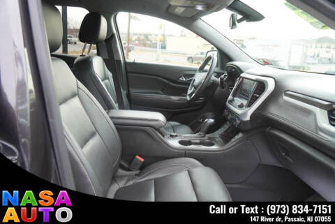 2017 GMC Acadia SLT-1