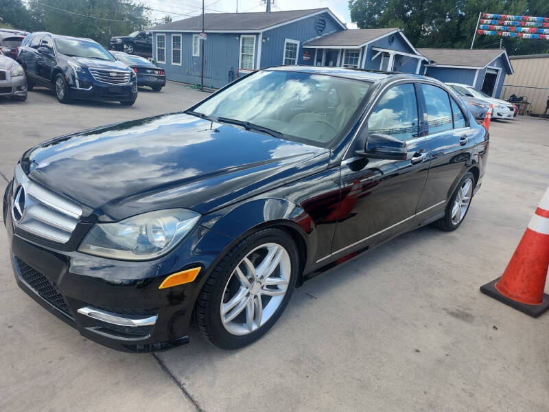 2012 Mercedes-Benz C-Class C 300 Luxury 4MATIC