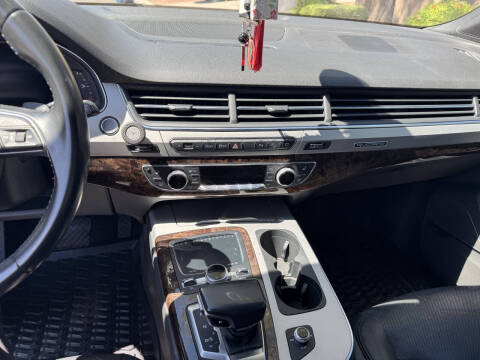 2018 Audi Q7 2.0T quattro Premium Plus