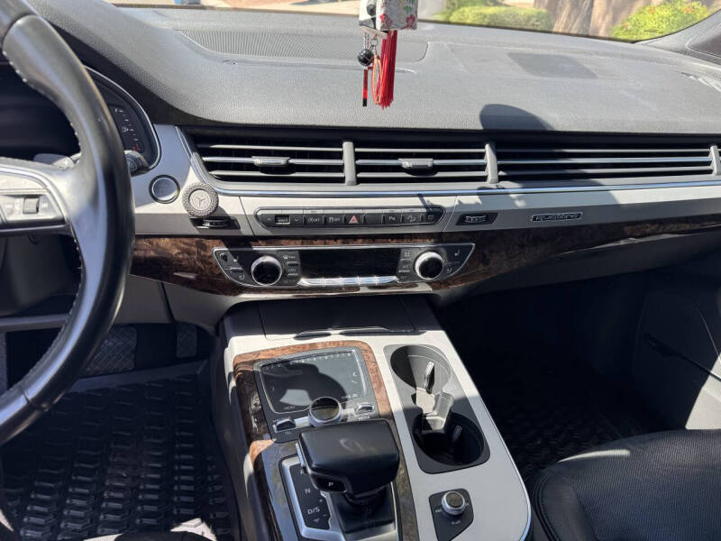 2018 Audi Q7 2.0T quattro Premium Plus