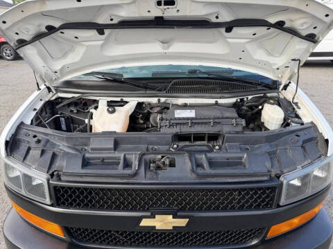 2019 Chevrolet Express 2500