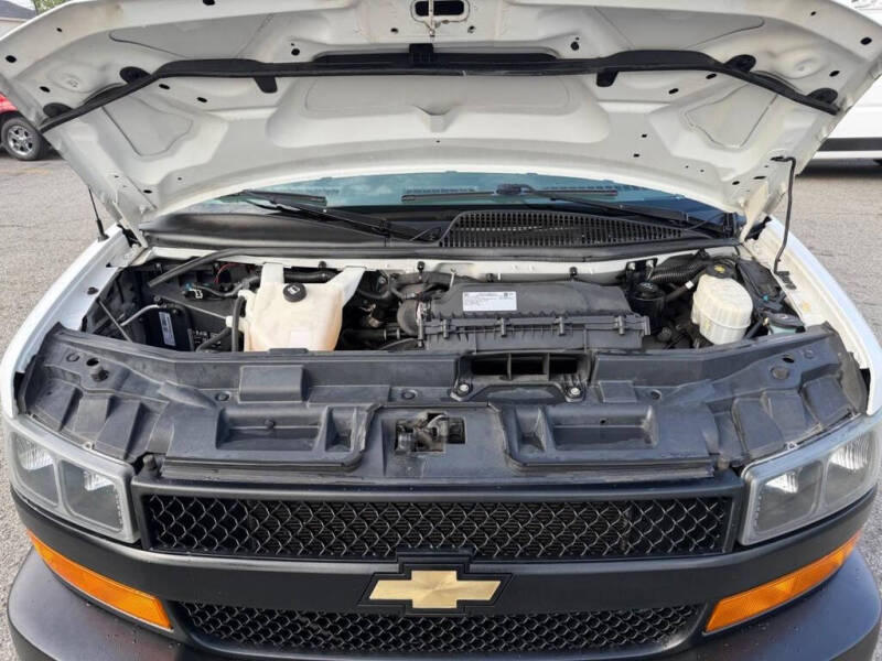 2019 Chevrolet Express 2500