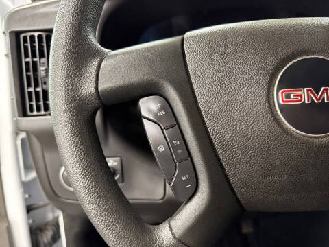 2024 GMC Savana 2500