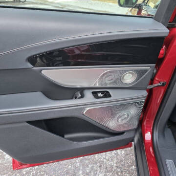 2024 Lincoln Nautilus Hybrid Reserve