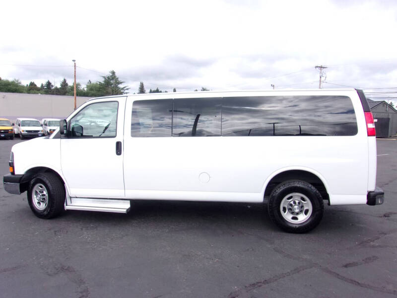 2016 Chevrolet Express LT 3500