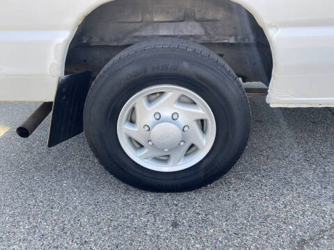 2012 Ford E-Series E-250