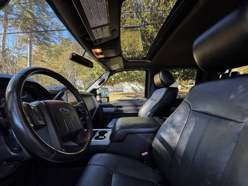 2016 Ford F-350 Super Duty Lariat