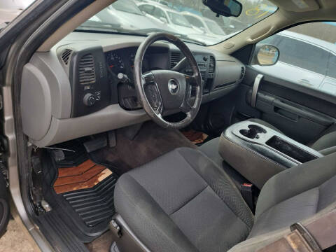 2013 Chevrolet Silverado 1500 LS