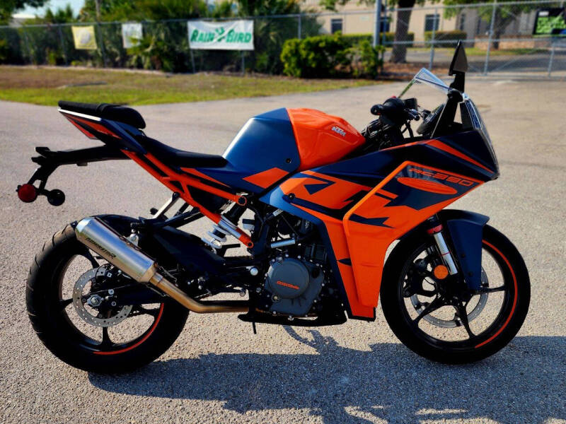 2022 KTM RC 390
