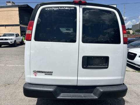 2015 Chevrolet Express LS 3500