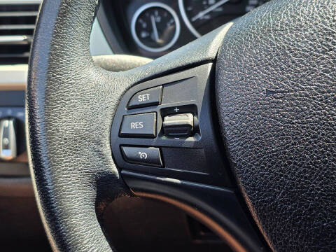 2013 BMW 3 Series 320i