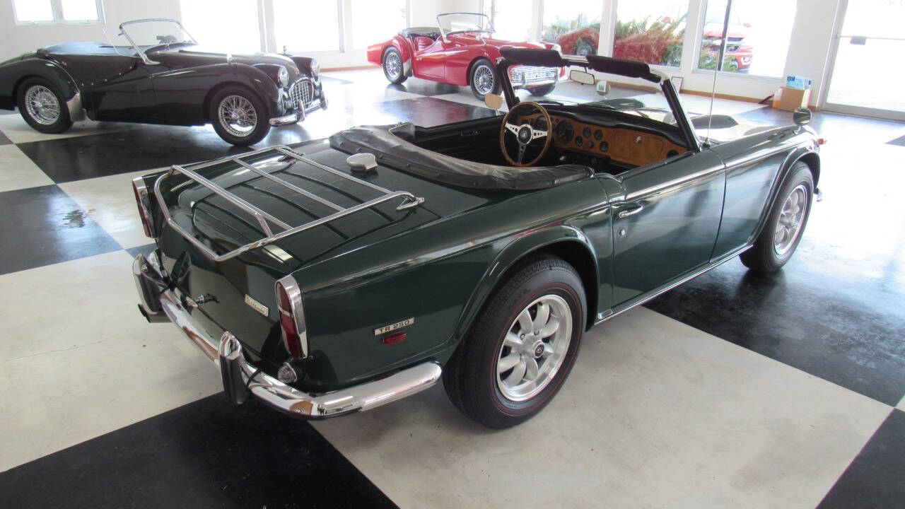 1968 Triumph TR250 4