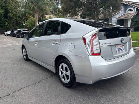 2013 Toyota Prius Two
