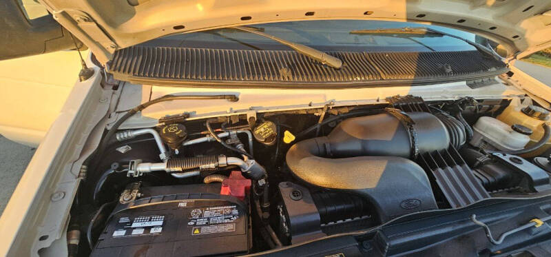 2012 Ford E-Series E-350 SD XLT