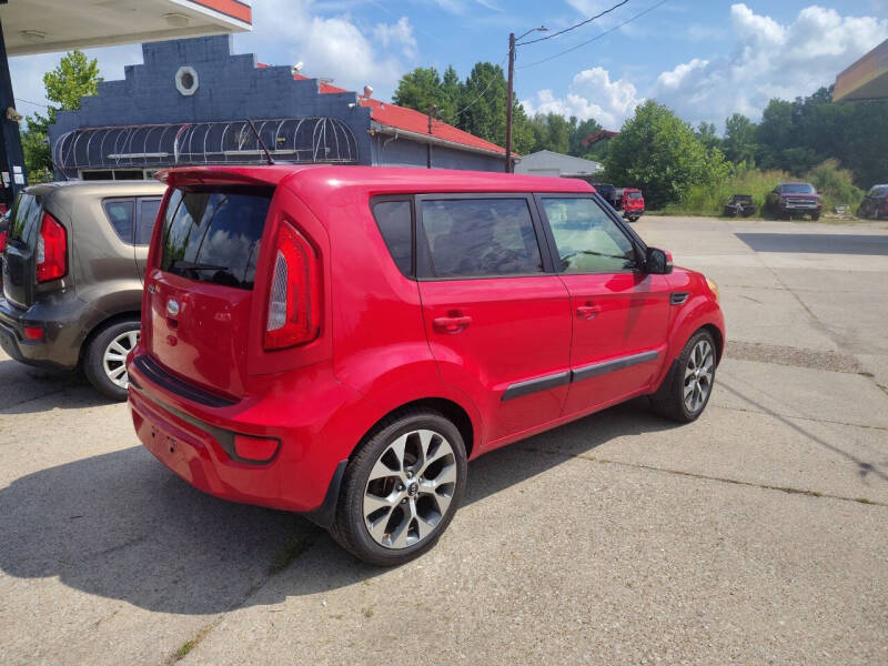 2013 Kia Soul +