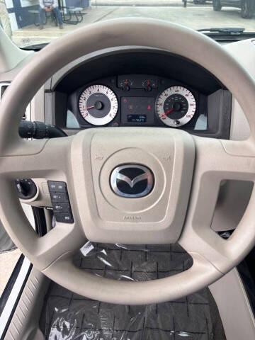 2011 Mazda Tribute i Touring