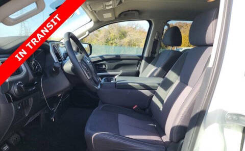 2021 Nissan Titan SV