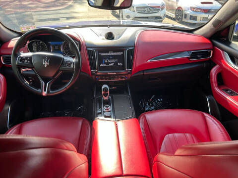 2017 Maserati Levante S