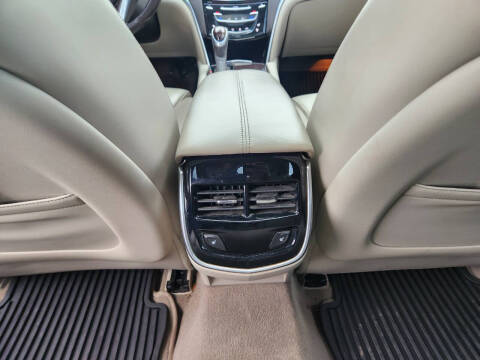 2014 Cadillac XTS Luxury Collection