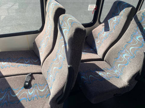 2005 Ford E-Series E-450 SD