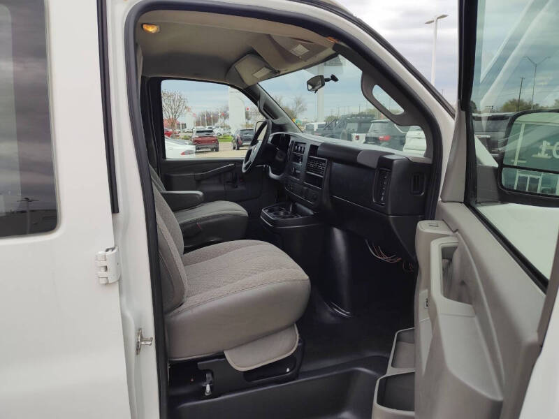 2016 Chevrolet Express 2500