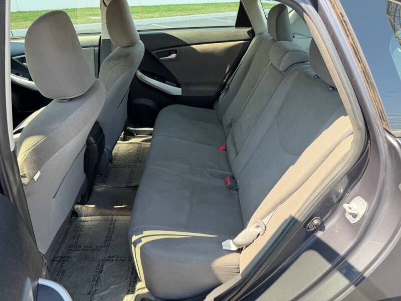 2014 Toyota Prius Two