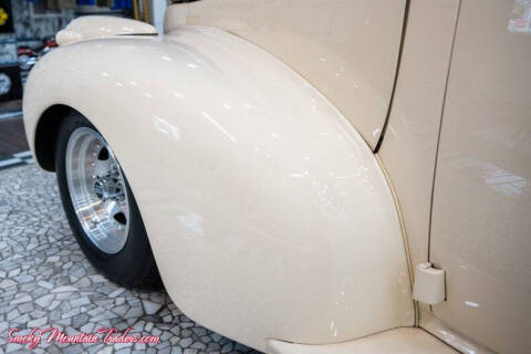 1940 Chevrolet Deluxe