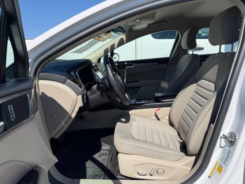 2019 Ford Fusion SE