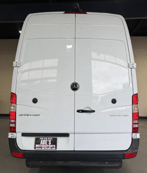 2014 Mercedes-Benz Sprinter