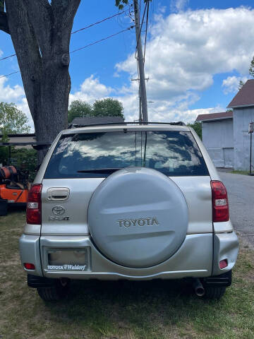 2005 Toyota RAV4