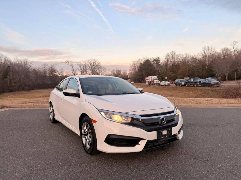 2016 Honda Civic LX's photo