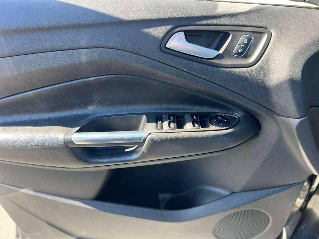 Pewter 2017 Ford Escape SE AWD SE 4dr SUV 18